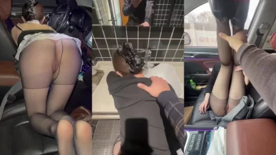 现在女人为了飞上枝头变凤凰真拼啊！粉穴穿开档黑丝这谁顶得住呀